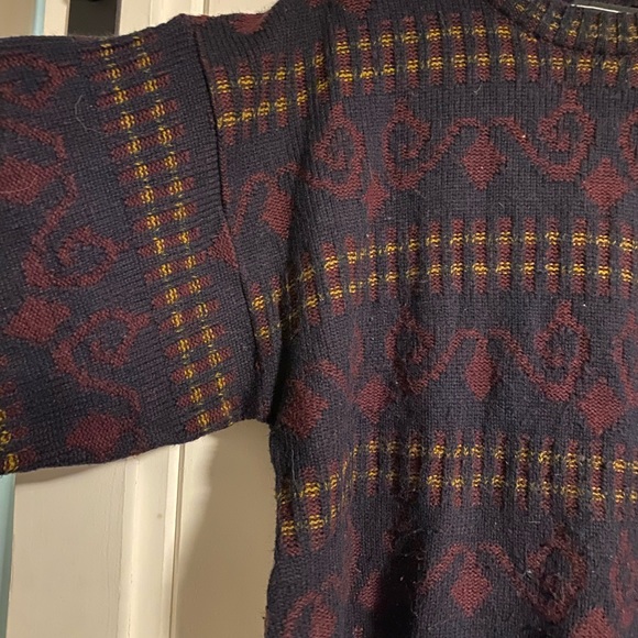 Vintage Ski Sweater - Picture 2 of 6